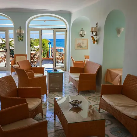 Hotel Rivamare 3*