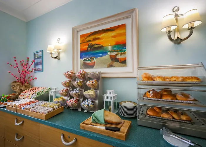 Rivamare 3* איסקיה